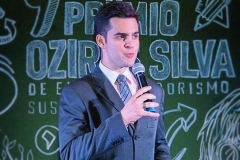 Prêmio Ozíres Silva.